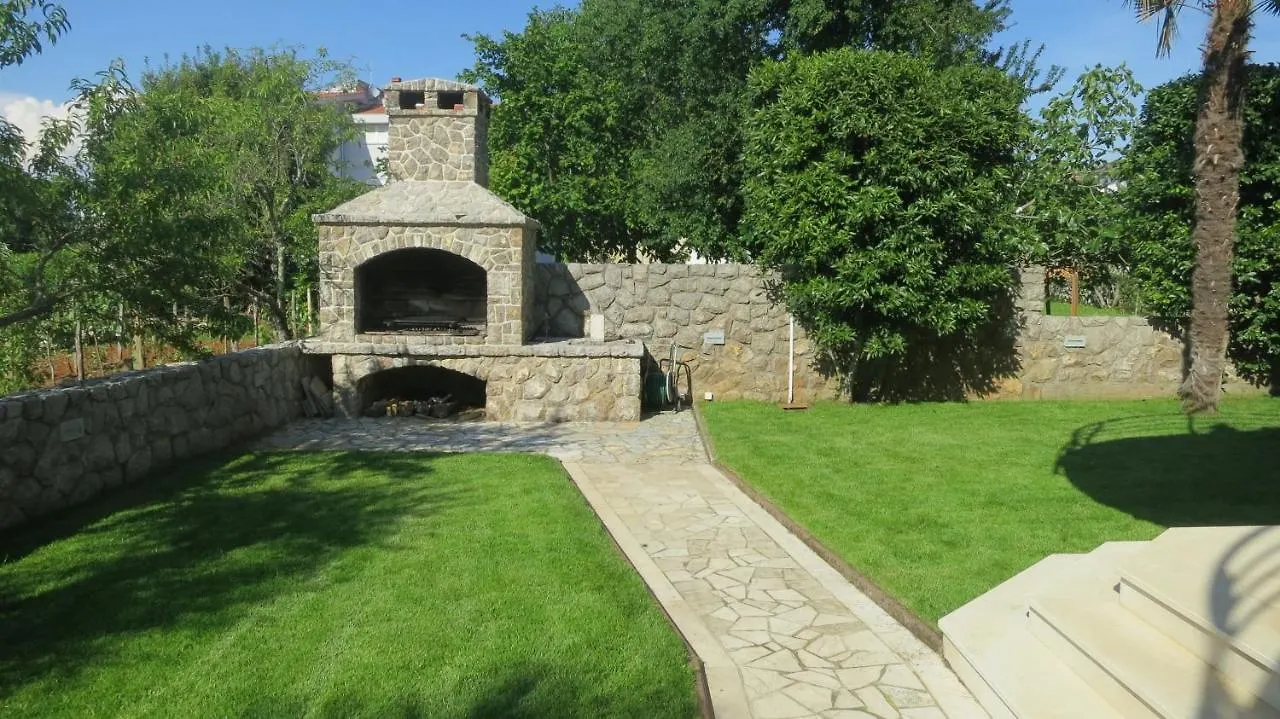 مالينسكا Apartments Lily