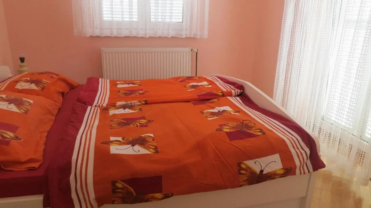 مالينسكا Apartments Lily